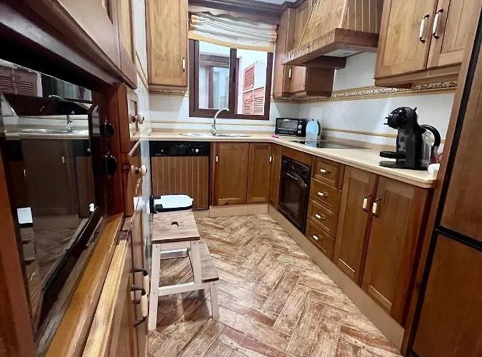 Casa Loli - Solo Familias Y Parejas *